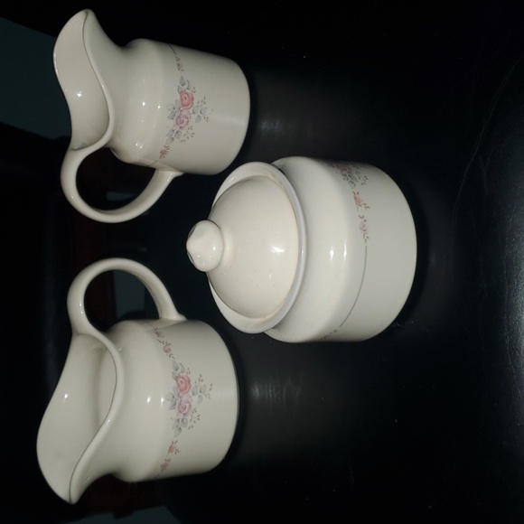 Pfaltzgraff dining servewear gravy boat sauce creamer sugar vintage Trou… - Picture 3 of 11